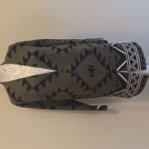 Frye Long Line Aztec Cozy Cardigan in Green Sz XL